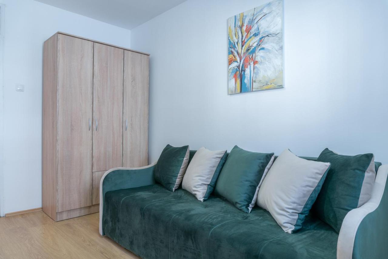 Gerardus Apartmani Vrsac Extérieur photo