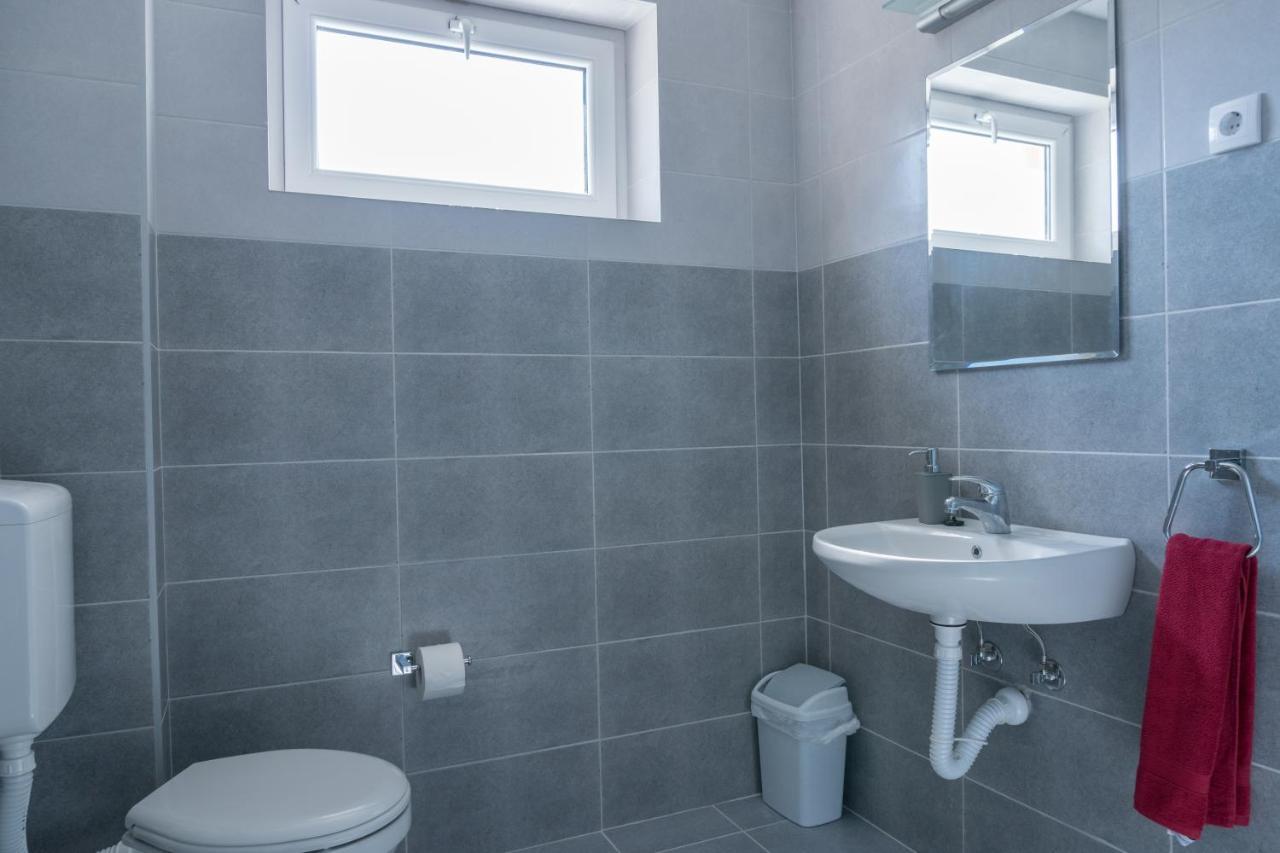 Gerardus Apartmani Vrsac Extérieur photo