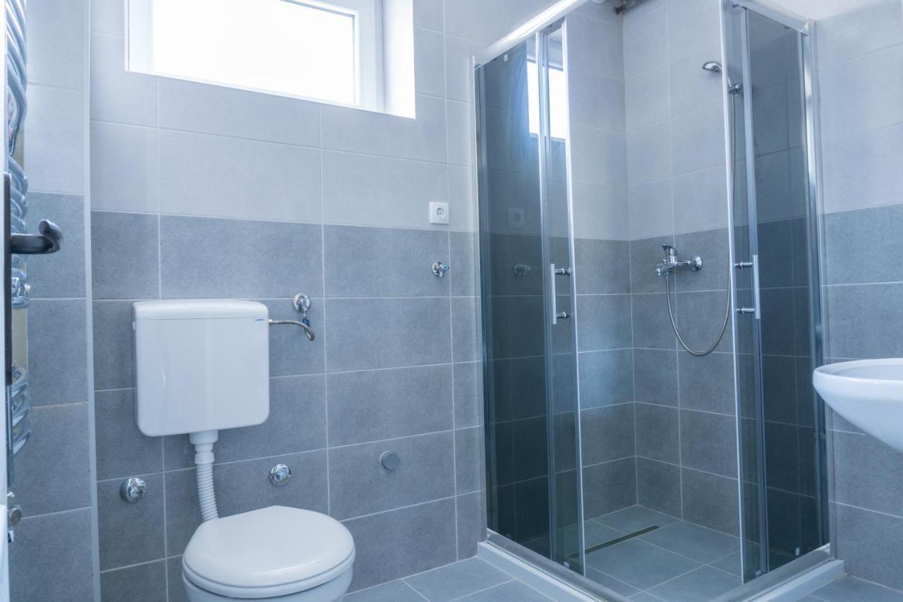 Gerardus Apartmani Vrsac Extérieur photo