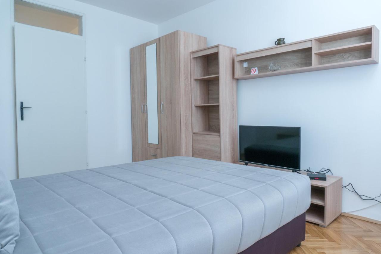 Gerardus Apartmani Vrsac Extérieur photo
